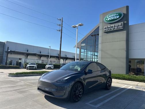 Midnight Silver Metallic 2022 Tesla Model Y Performance