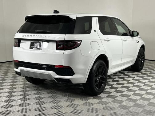 2025 Land Rover Discovery Sport S