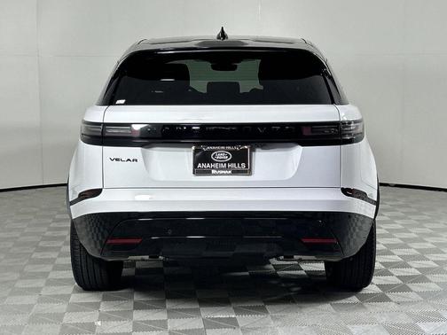 2025 Land Rover Range Rover Velar P250 Dynamic SE