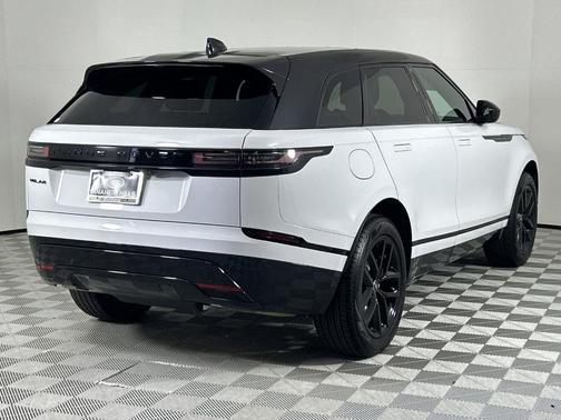 2025 Land Rover Range Rover Velar P250 Dynamic SE
