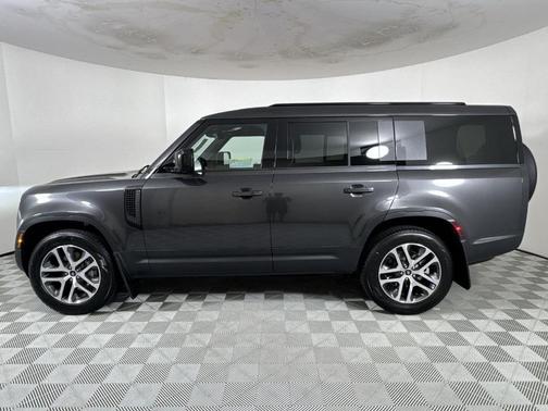 2025 Land Rover Defender P400 S