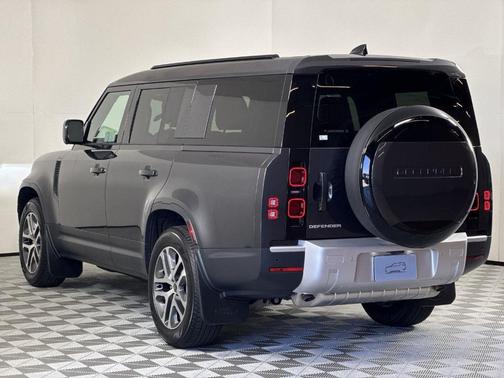 2025 Land Rover Defender P400 S