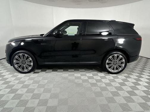 2025 Land Rover Range Rover Sport P360 SE