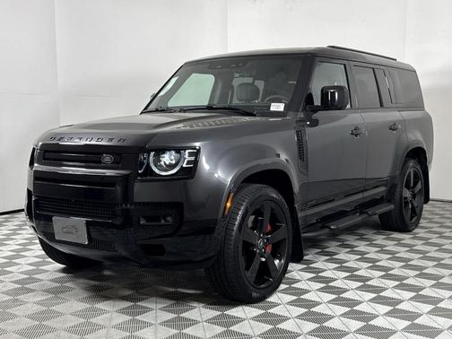 2025 Land Rover Defender P400 X