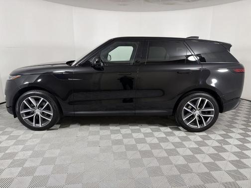 2023 Land Rover Range Rover Sport SE