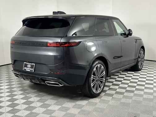 2025 Land Rover Range Rover Sport P360 SE