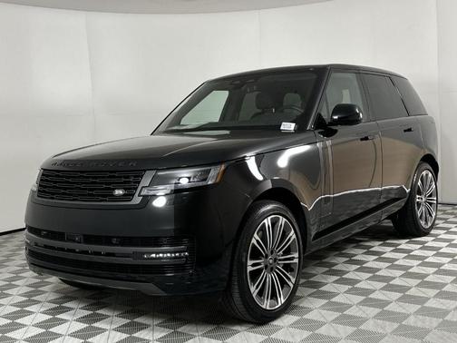 2025 Land Rover Range Rover P530 SE
