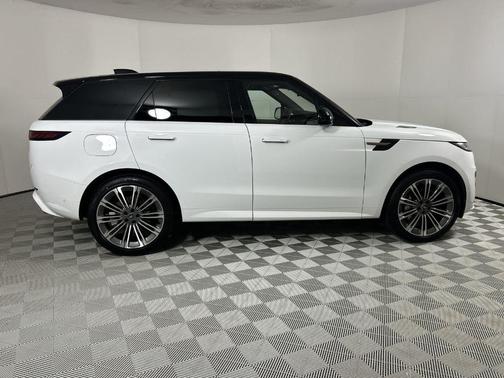 2025 Land Rover Range Rover Sport P530 Dynamic SE