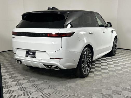 2025 Land Rover Range Rover Sport P530 Dynamic SE