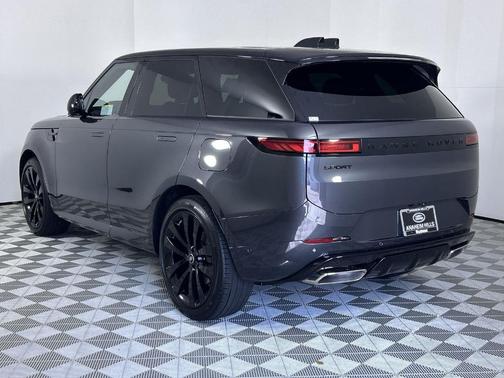 2025 Land Rover Range Rover Sport P460 Dynamic SE