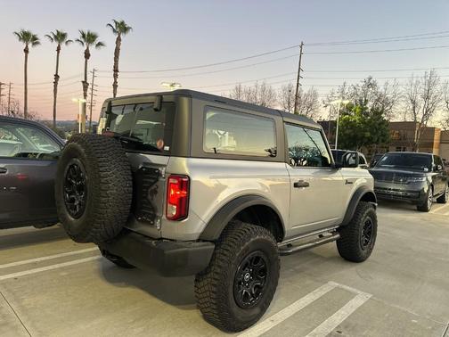 2023 Ford Bronco 