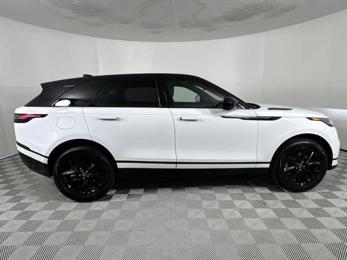 2026 Land Rover Range Rover Velar P250 Dynamic SE
