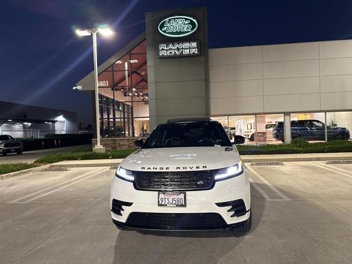 2026 Land Rover Range Rover Velar P250 Dynamic SE