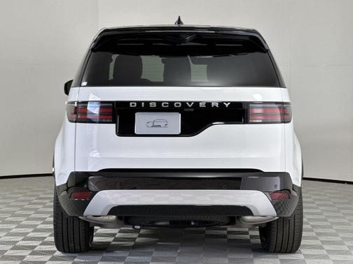 2025 Land Rover Discovery P360 Metropolitan Edition