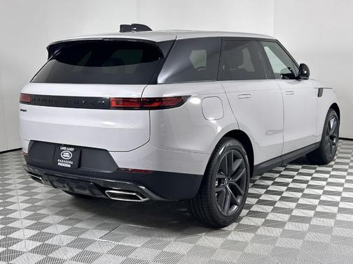 2025 Land Rover Range Rover Sport P360 SE