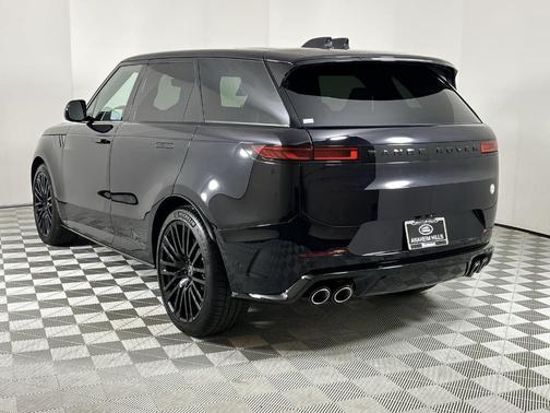 2025 Land Rover Range Rover Sport P635 SV Edition Two