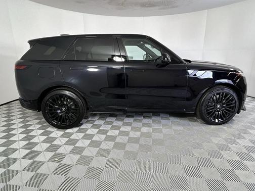 2025 Land Rover Range Rover Sport P635 SV Edition Two