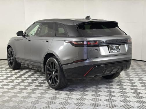 2019 Land Rover Range Rover Velar P250 SE R-Dynamic