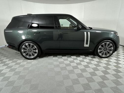 2023 Land Rover Range Rover Autobiography
