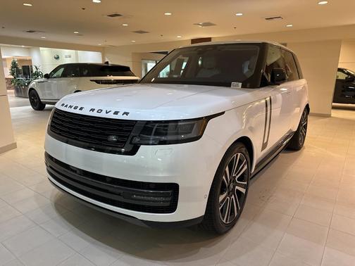 2023 Land Rover Range Rover P400 SE