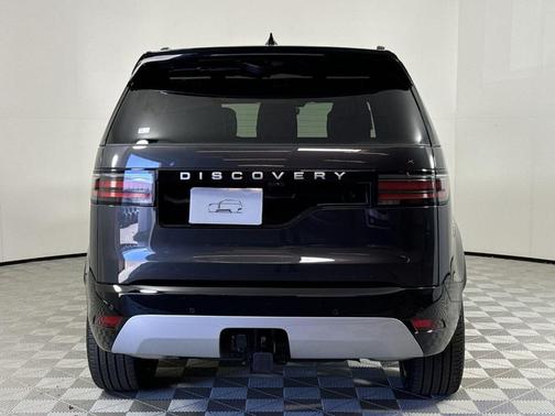 2025 Land Rover Discovery P360 Metropolitan Edition
