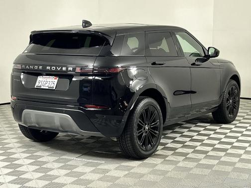 2025 Land Rover Range Rover Evoque Core S