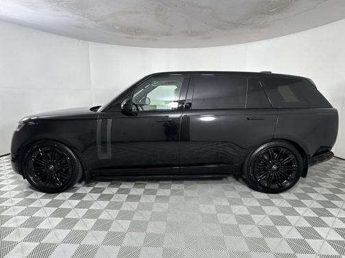 2025 Land Rover Range Rover AUTOBIOGRAPHY