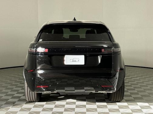 2025 Land Rover Range Rover Velar P400 Dynamic SE
