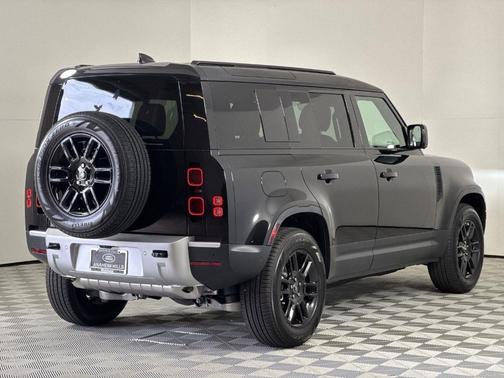 2025 Land Rover Defender P300