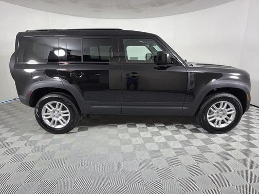 2025 Land Rover Defender P400 S