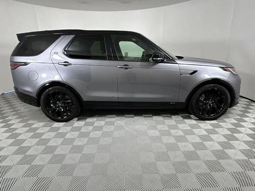 2021 Land Rover Discovery R-Dynamic S