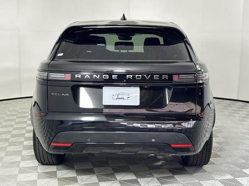 2026 Land Rover Range Rover Velar Dynamic SE