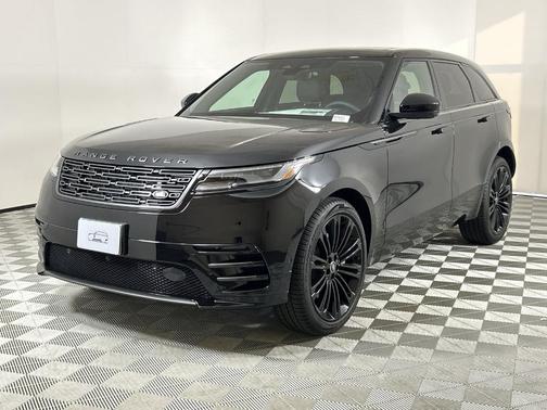 2026 Land Rover Range Rover Velar Dynamic SE