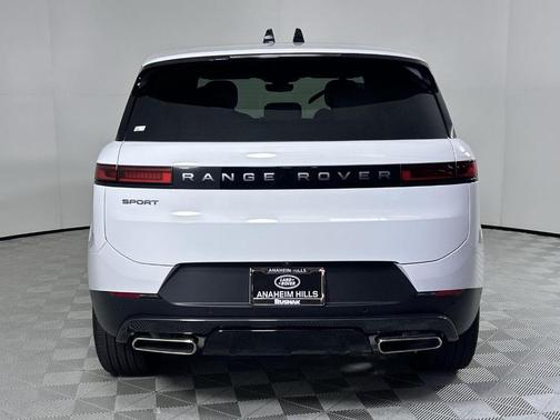 2025 Land Rover Range Rover Sport P360 SE