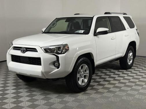 2024 Toyota 4Runner SR5