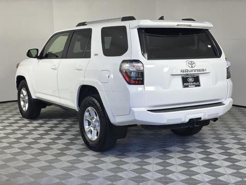 2024 Toyota 4Runner SR5