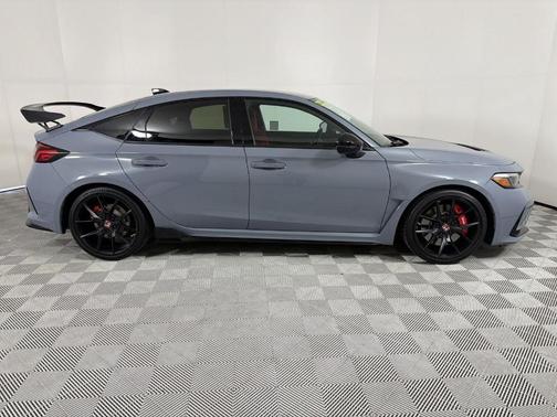 2023 Honda Civic Type R Base
