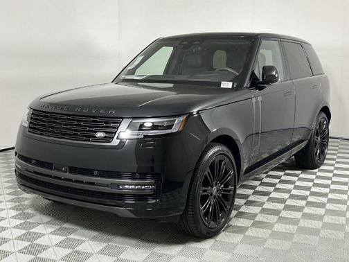 2025 Land Rover Range Rover P530 SE