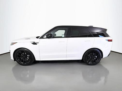 Ostuni Pearl White 2026 Land Rover Range Rover Sport P400 Dynamic SE
