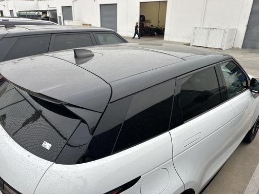 2022 Land Rover Range Rover Evoque R-Dynamic SE