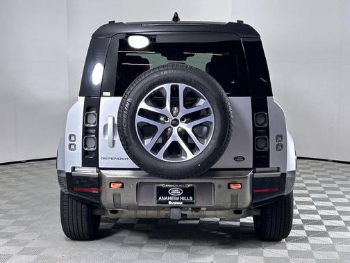 2021 Land Rover Defender 110 X