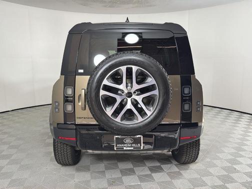 2026 Land Rover Defender S