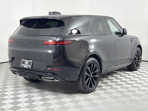 Santorini Black 2026 Land Rover Range Rover Sport P400 Dynamic SE