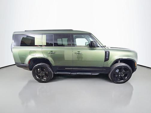 Woolstone Green 2026 Land Rover Defender P400 X-Dynamic SE