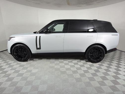 Ethereal Frost Silver In Satin Finish 2026 Land Rover Range Rover AUTOBIOGRAPHY