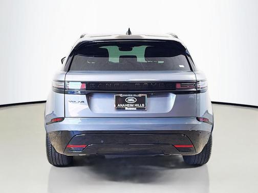 Zadar Grey 2025 Land Rover Range Rover Velar P400 Dynamic SE