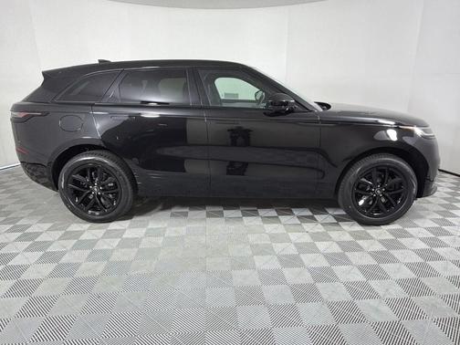 2026 Land Rover Range Rover Velar P250 Dynamic SE