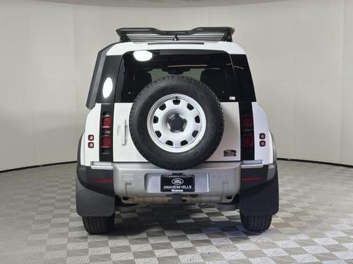 2023 Land Rover Defender 110 S