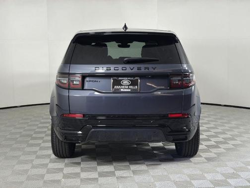 2025 Land Rover Discovery Sport Dynamic SE