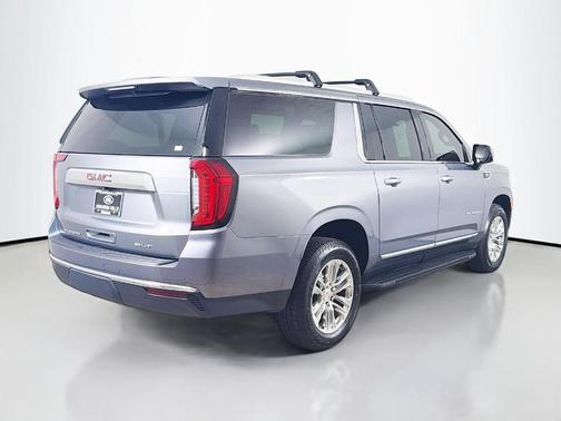 Satin Steel Metallic 2022 GMC Yukon XL SLT